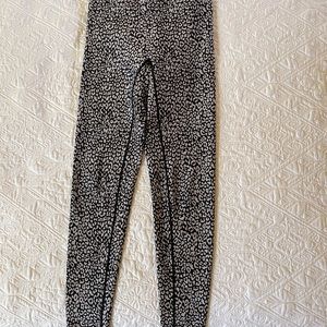 Yoga pants very comfortable used twice